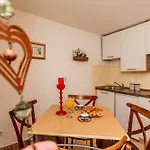 Apartment Dalmatian Cottage